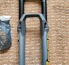 RockShox Zeb Ultimate 27.5 180mm