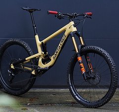 Santa Cruz Nomad CC - Gr. L Fox 36 Factory, Shimano XTR/XT, GX-Eagle, Newmen
