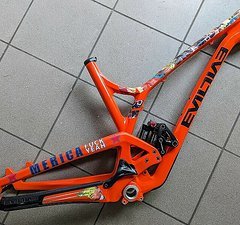 Evil Bikes The Following MB 29" 121mm Gr.L Fox DPX2 3,25kg 2020