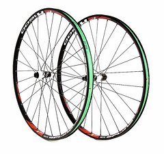 DT Swiss Spline X1600 26" Laufradsatz 15x100/12x142mm 28L 1711g