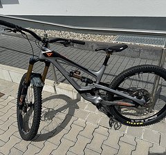 YT Industries Capra 27 CF Pro