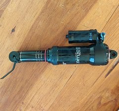 RockShox Super Deluxe Select+ 230x62,5mm NEU