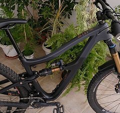 Ibis Cycles Ripmo V2S Carbon '23