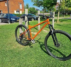 Orange P7