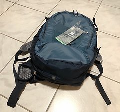 Deuter Trans Alpine 24 Fahrradrucksack blau