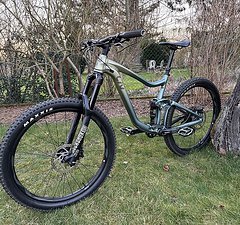 Liv Intrigue 3 - 150mm - Mountianbike Fully – RH 44,5 (M)