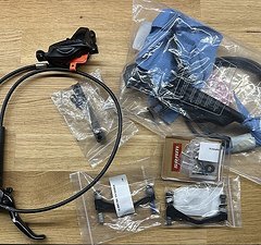 SRAM Code R - Komplett Set inkl. Scheiben + Adapter