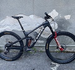 Trek Slash Custom M/L