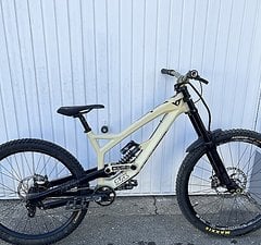 YT Industries Tues CF Pro 29/27,5 Mullet