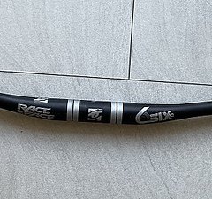 Race Face Sixc Carbon MTB Lenker – 800 mm – Top Zustand!