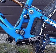 Pivot Mach 6 Carbon