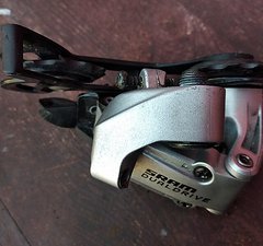 SRAM DUALDRIVE SCHALTWERK 8fach mittlerer Käfig GS