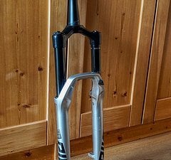 RockShox Pike Ultimate Charger RC2.1 160mm 29 boost silber