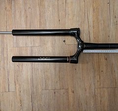 RockShox Yari Lyrik Standrohr+Krone, boost
