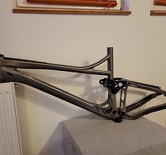 Banshee Rune V3 Rahmen 27,5 Zoll Boost guter Zustand Enduro L