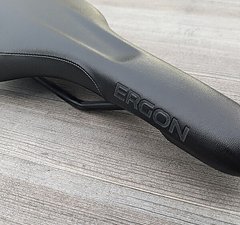 Ergon SME3 schwarz M Votec Edition