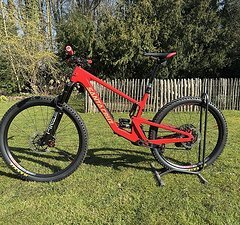 Santa Cruz Bicycles 5010 CC V5 Cutsom Aufbau