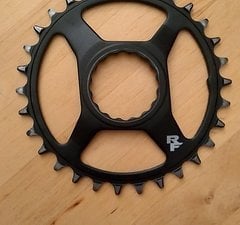 Race Face 30T Kettenblatt, Cinch Direct Mount, Narrow Wide, schwarz