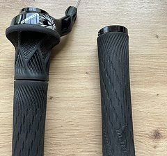 SRAM GX Eagle 12fach Grip Shift + passendem linken Griff