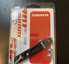 SRAM Adapter Flat Mount 0F/20F | 140/160 mm vorn mit Edelstahlschrauben