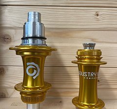 Industry Nine Torch Road / Gravel Gold 24h 12x100 / 12x142 HG oder XD-R