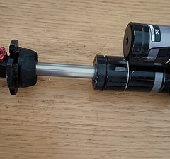 RockShox Kage RC 222mm x 70mm