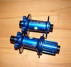 Tune Set King Kong 32-Loch Disc Naben-Satz blau X12 QR 15 Schnellspanner XX1 Shimano hubs blue