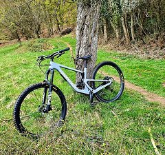 Santa Cruz Bicycles Hightower