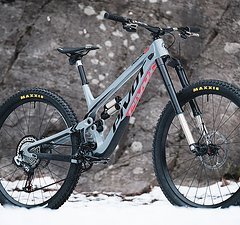 Pivot Cycles Phoenix 29 Endurobike