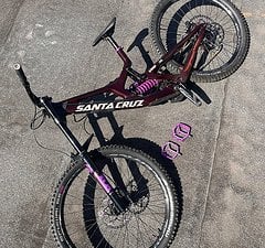 Santa Cruz Bicycles V10 S MX/ Carbon CC 2023