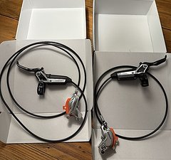 SRAM Code Ultimate stealth schwarz eloxiert Set Scheibenbremse VR HR