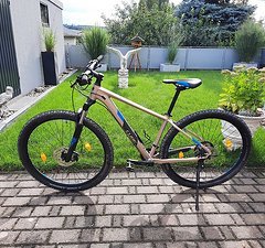 Cube Attention 2020 29 Zoll