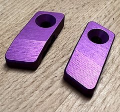 Nicolai Kabelhalter 3-fach purple / lila rechts & links