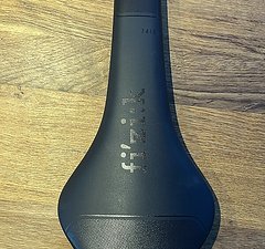 Fizik Taiga S-alloy rail schwarz