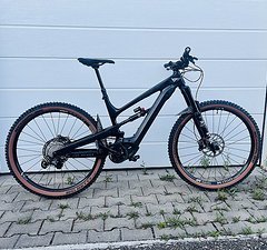 YT Industries E-MTB E-Bike  YT Decoy Pro 29 Rahmen L, Lupine Lampe