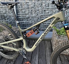 Rocky Mountain Altitude Carbon 29 Frameset Gr. M 2022/2023 wie NEU! DHX2 SLS