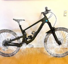 Santa Cruz Bicycles Bronson V4 CC Rahmen | XL | inkl. RockShox Lyrik Select+ D1