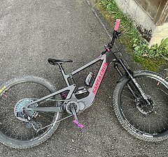 Santa Cruz Bicycles Heckler CC (GESTOHLEN)
