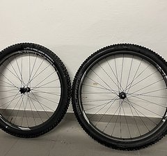 Newmen SL A30 Advanced 29 Carbon Laufradsatz , DT240/350, 6-Loch