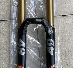 Fox Racing Shox 40 Float 29 Grip2 Factory