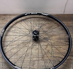 Stan's NoTubes ZTR Flow laufradsatz