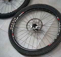 Stan's NoTubes ZTR Flow EX*XD-Freilauf*QR15*142mm*Procore*Schwalbe*Komplettradsatz