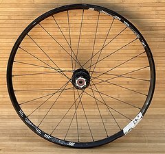 E*Thirteen TRS Hinterrad 12x148 Gebraucht Laufrad Enduro