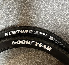 Good Year NEWTON EN ULTIMATE 29" 2.4