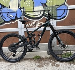 Trek Slash 9.9 XO AXS Gen 6