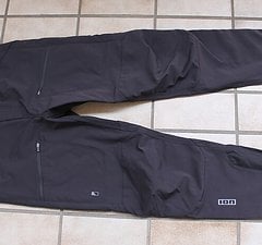 ION Shelter 2L MTB Softshellhose Gr. L (34) - neuwertig