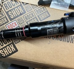 RockShox Deluxe Select+ 205x60 aus Neurad