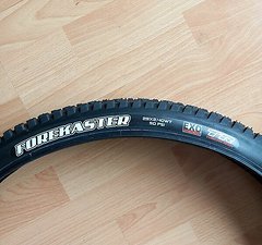 Maxxis FOREKASTER EXO TR 29x2.4WT
