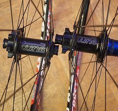 Tune King Kong /Stans NoTubes ZTR Crest 29" XD non-boost