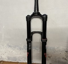 RockShox Pike RCT3 27,5" 150mm non Boost inkl Charger 2.1 Upgrade